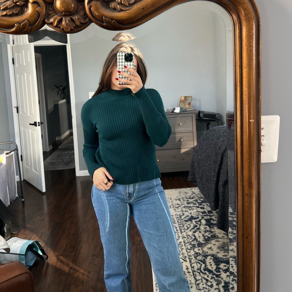 Dark Green Mockneck